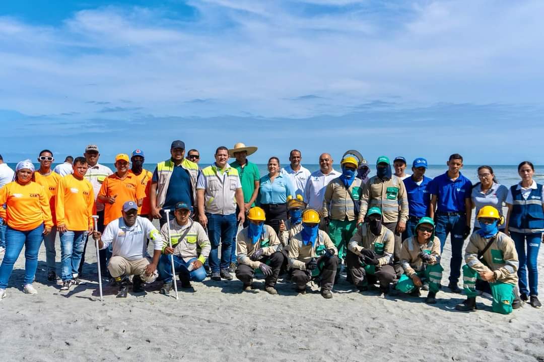 Essmar E.S.P. se prepara para la temporada turística con limpieza de playas